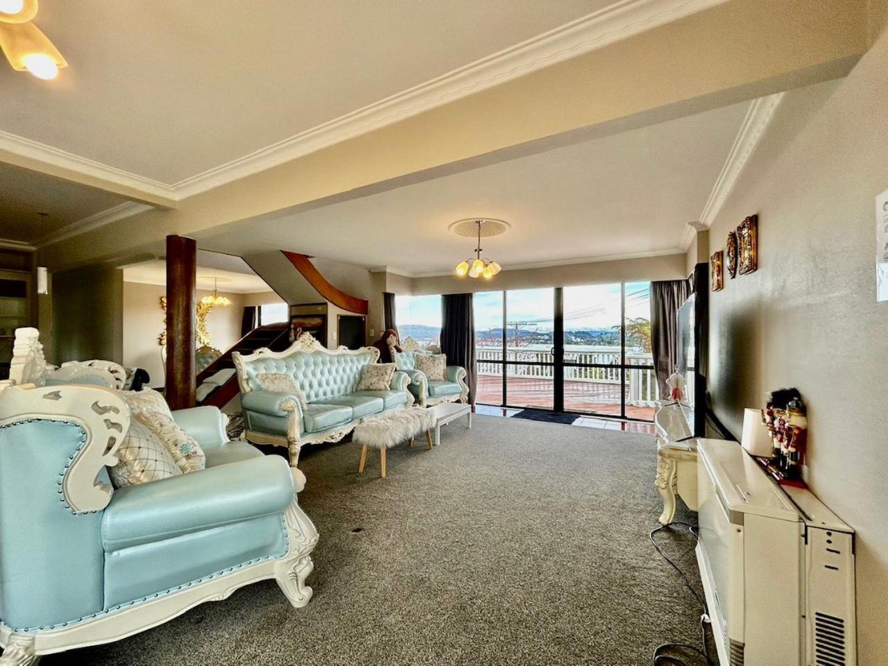 Premium Lake View Home Rotorua Ngoại thất bức ảnh